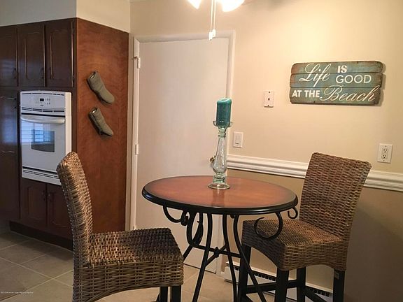 3rd image of 689A Plymouth Dr #100A