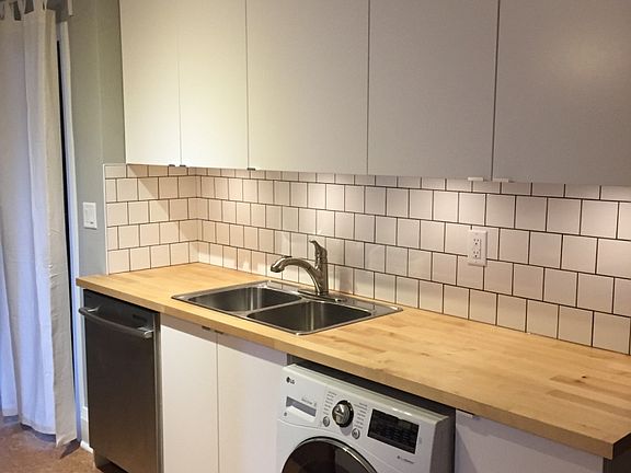 2nd image of 31 Bold St #2