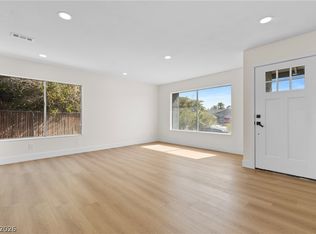 5595 Chestnut St, Las Vegas, NV 89119