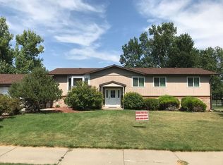 520 Berry Blvd, Rapid City, SD 57702
