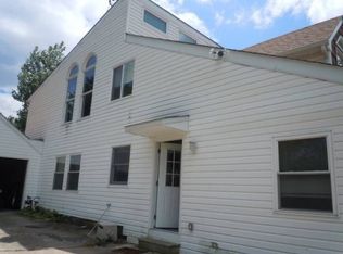 12 Carousel Ct, Wilmington, DE 19808