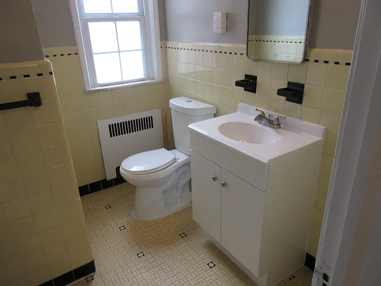 Devonshire Bathroom