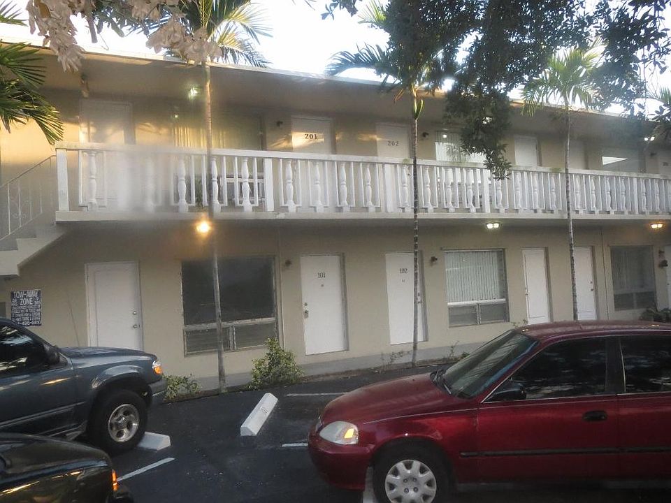 1st image of 701 S 21st Ave APT 201