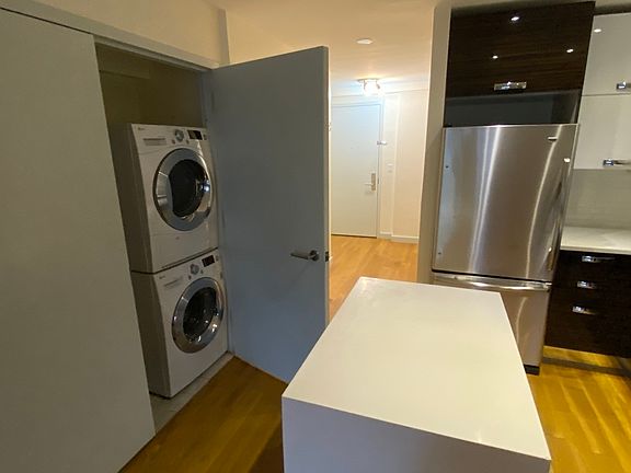3rd image of 392 Saint Marks Ave #D3