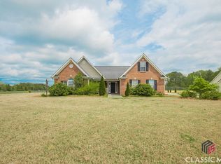 1813 Kristins Way, Loganville, GA 30052