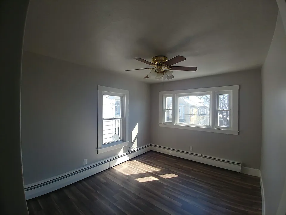 54 Lilley Ave #56