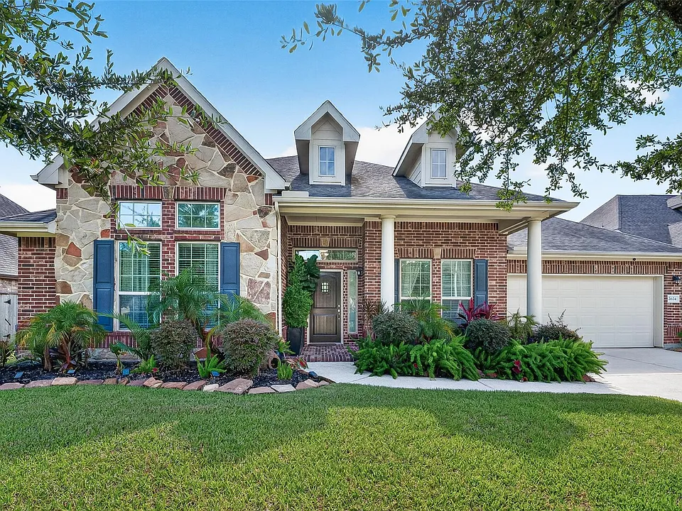 2624 Holbrook Springs Ln