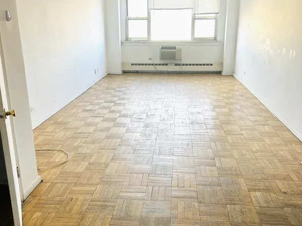 89-12 170th Street image 7 of 12