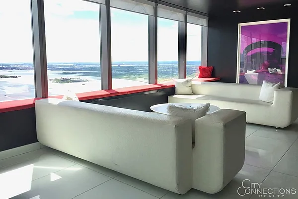 Rented by City Connections Realty | media 33