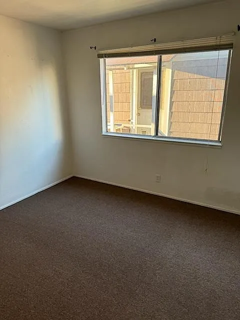 2605 Ellsworth St — Photo 4