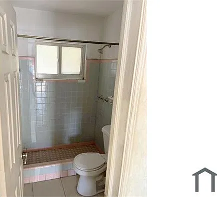 Studio, $1,395 — Photo 4