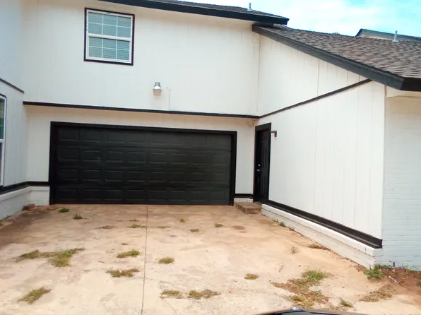 8740 N Rockwell Dr, Oklahoma City, OK 73132