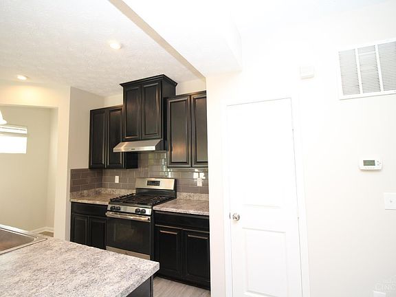 4th image of 2806 Osage Dr