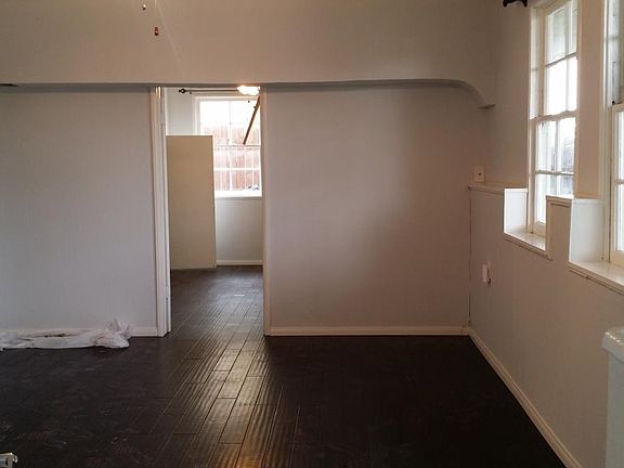 3rd image of 4244 Blackton Dr