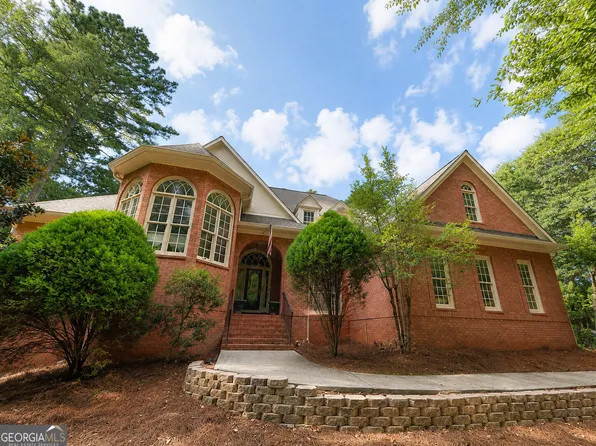 401 Sturdivant Ct, Peachtree City, GA 30269