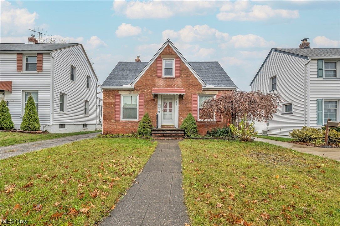 13019 Grannis Rd, Garfield Heights, OH 44125 MLS 4506119 Zillow