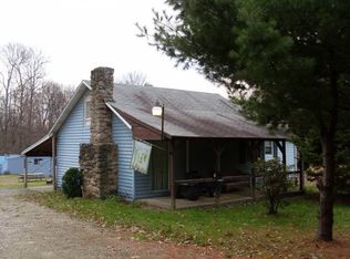 22442 Shamburg Rd, Pleasantville, PA 16341