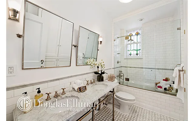 Sold by Douglas Elliman | media 10