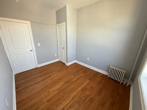 219 51st Street image 15 of 16