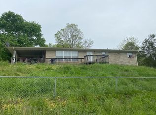 2939 Point Pleasant Rd, Newport, TN 37821