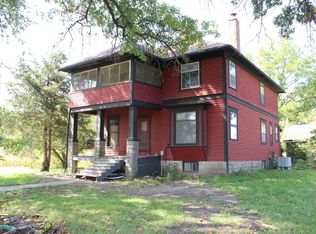 424 N 5th St, Quenemo, KS 66528