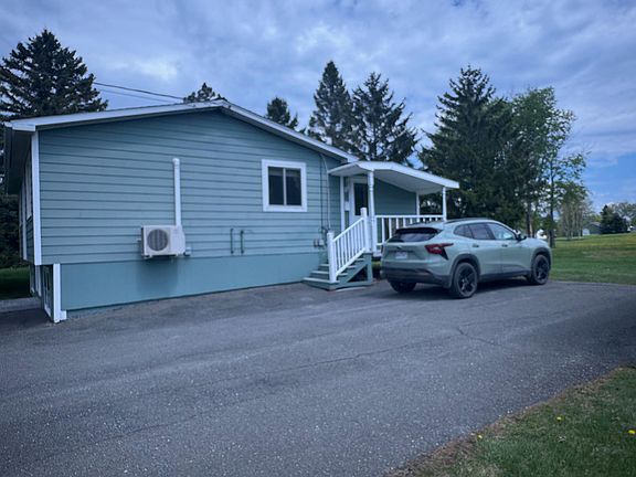 3rd image of 173 Lynn Street