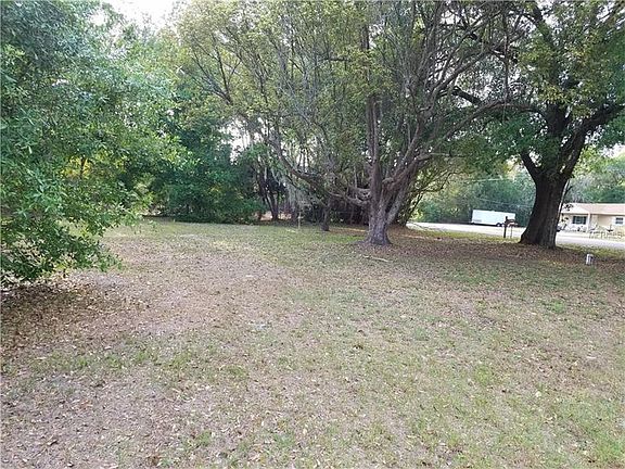 5th image of 7216 Cypress Lake Dr