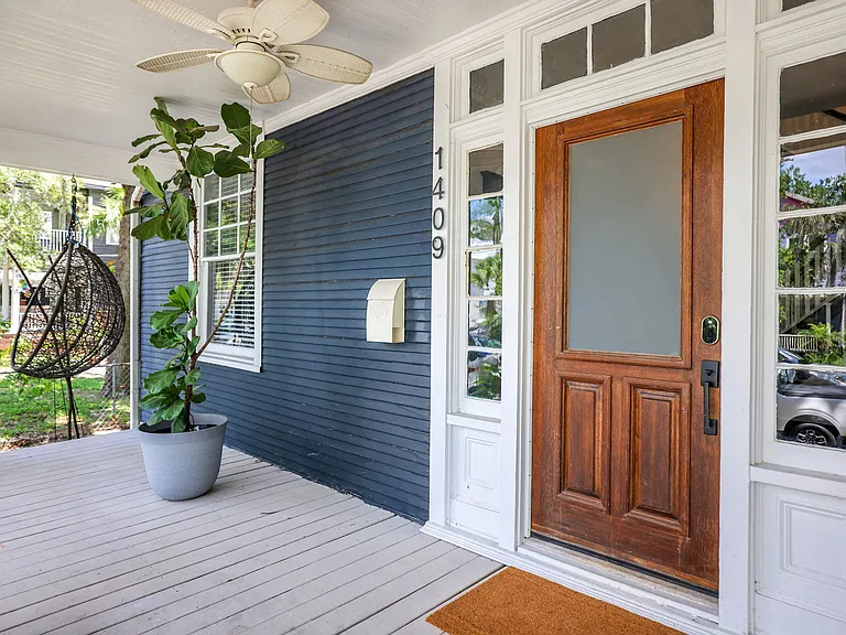 1407 Hubbard St — Photo 38