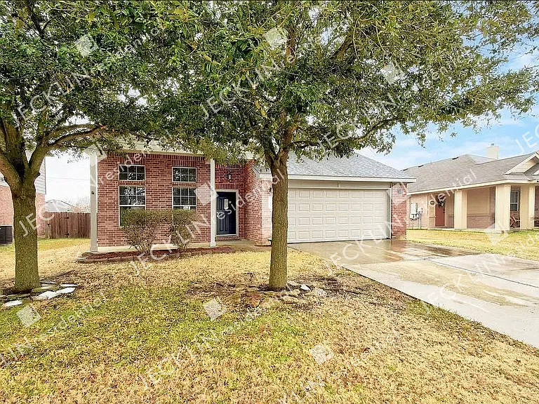 206 Mossy Rock Dr — Photo 2