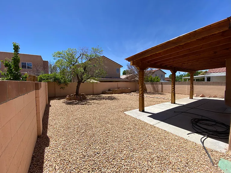 1412 Stone Canyon Rd NE — Photo 47