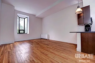 Rented by Urbane Brokerage