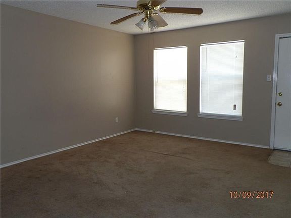 5th image of 4401 River Valley Dr APT 401