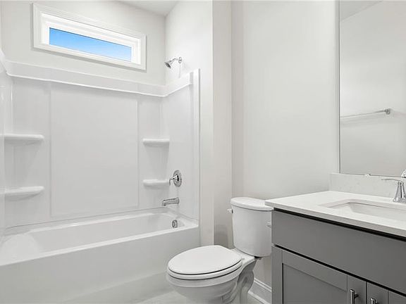 4th image of 313 Sefton Dr