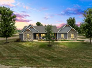 37 River Run, Downs, IL 61736