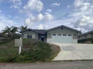 935 Iowa St, Fallbrook, CA 92028