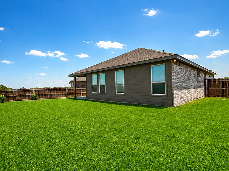 1804 Mensa Dr — Photo 30