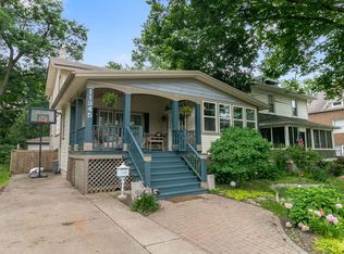 11345 S Bell Ave, Chicago, IL 60643