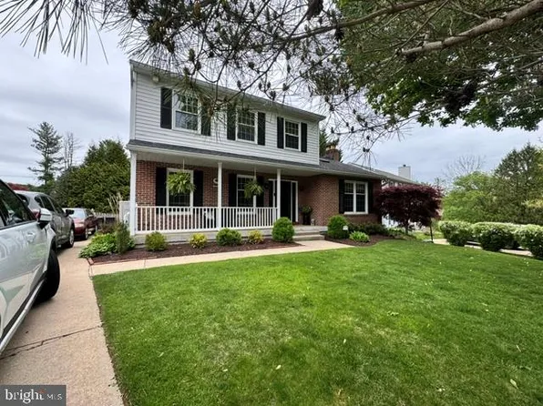 18 Brigantine Ct, Baltimore, MD 21236