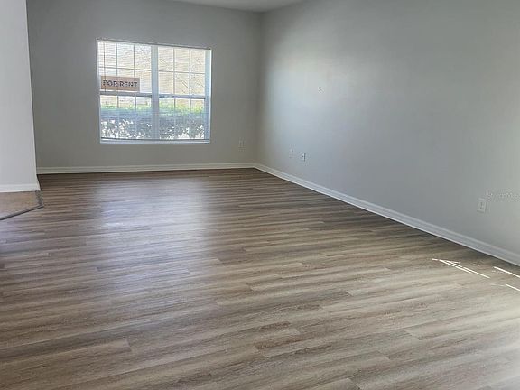 4th image of 585 Ogelthorpe Dr