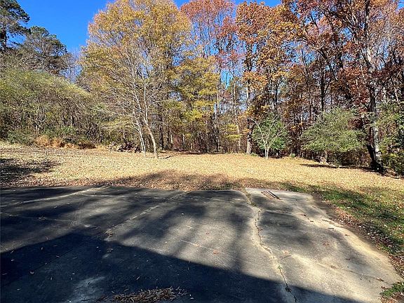 5th image of 7004 Delisa Dr