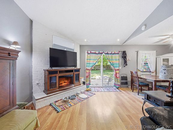 5th image of 28654 E 138th St S