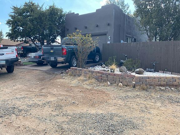 2nd image of 4170 N Primrose Ct