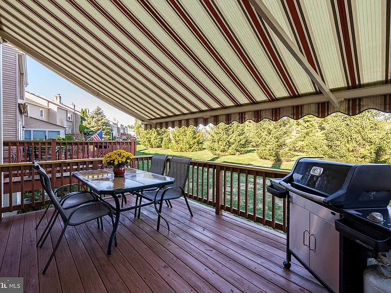 3930 Gatehouse Ln — Photo 24