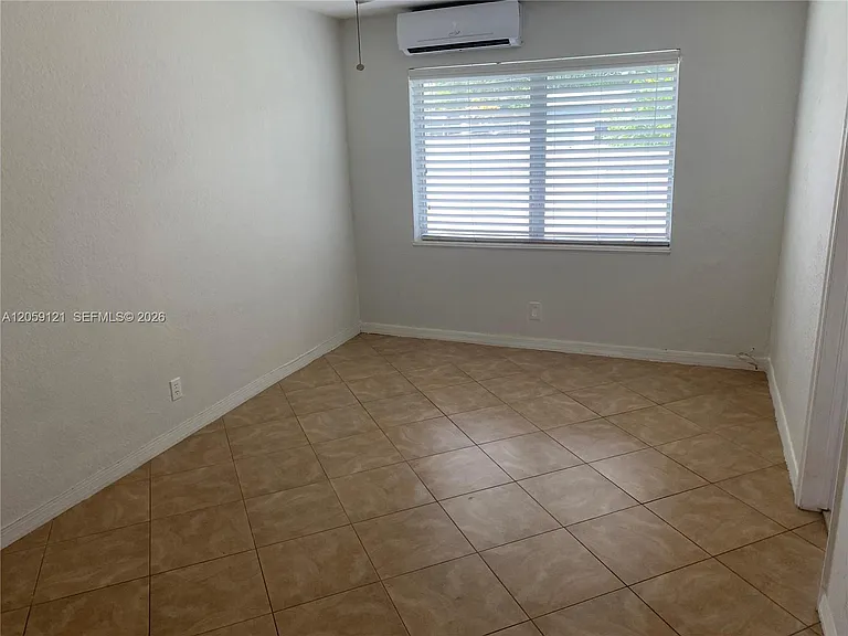 5616 Arthur St #S — Photo 10