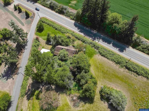 13925 Highway 22, Dallas, OR 97338