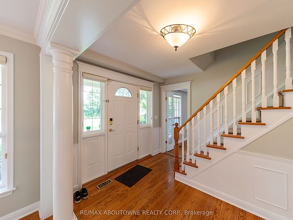 4th image of 1290 Braeside Dr