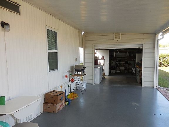 5th image of 4827 Royal Palm Dr