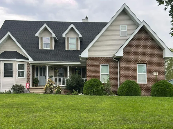 854 Mirmar Dr, Valparaiso, IN 46385