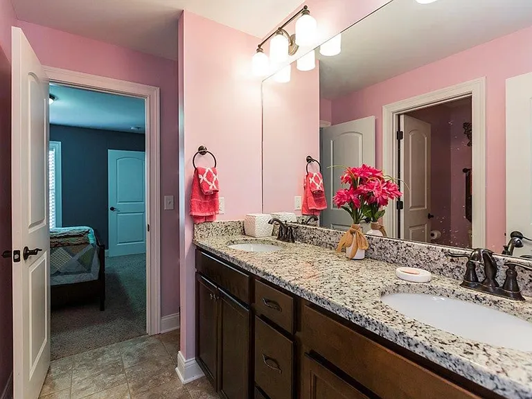 3218 Beaumont Centre Cir — Photo 17