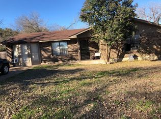 322 Booster St, Center Point, TX 78010
